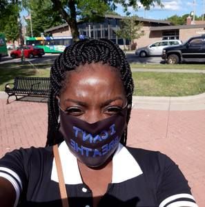 Meet your Posher, Sandy